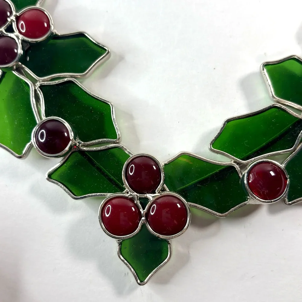 Stained Glass Christmas Holly Berry Wreath w Bow 9” Hanging Window Suncatcher